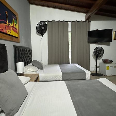 Gemas San Joaquin 1 Hotell Medellín Eksteriør bilde