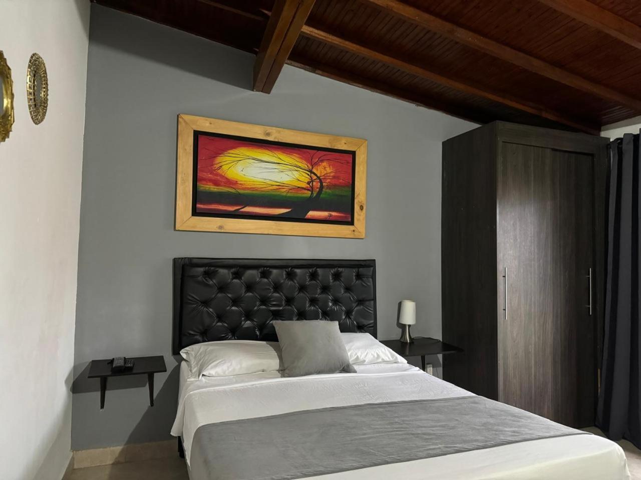 Gemas San Joaquin 1 Hotell Medellín Eksteriør bilde