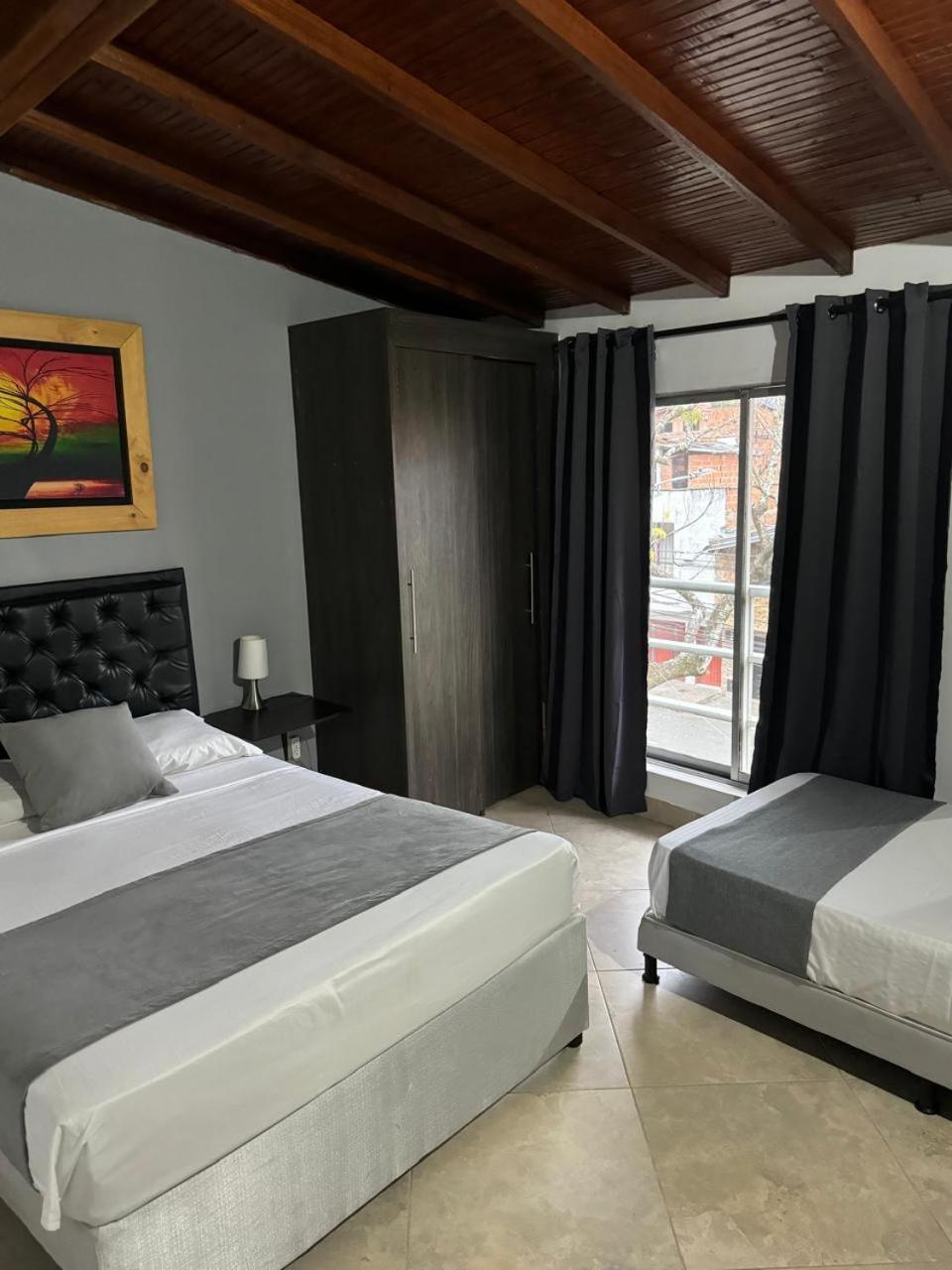 Gemas San Joaquin 1 Hotell Medellín Eksteriør bilde