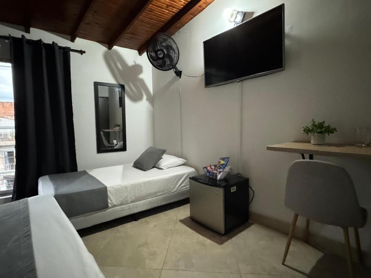 Gemas San Joaquin 1 Hotell Medellín Eksteriør bilde