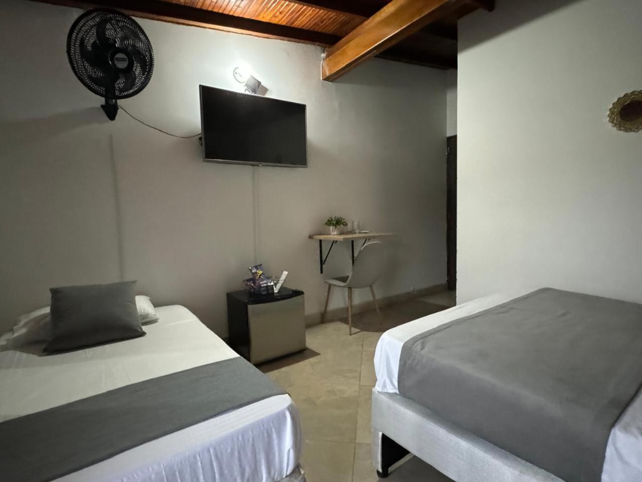 Gemas San Joaquin 1 Hotell Medellín Eksteriør bilde